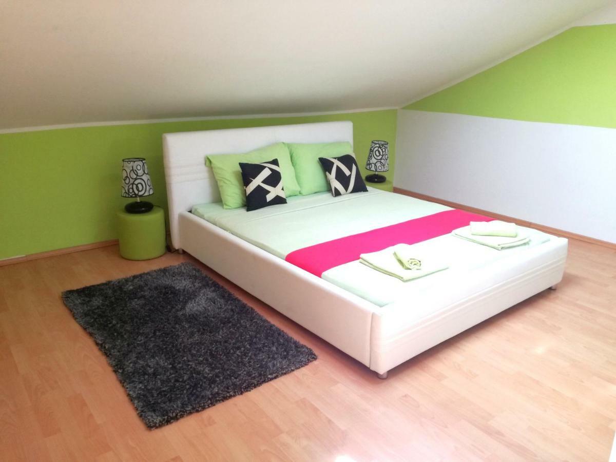 Apartments Suzi Crikvenica Kültér fotó